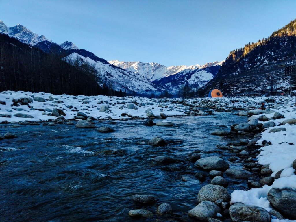 Manali river